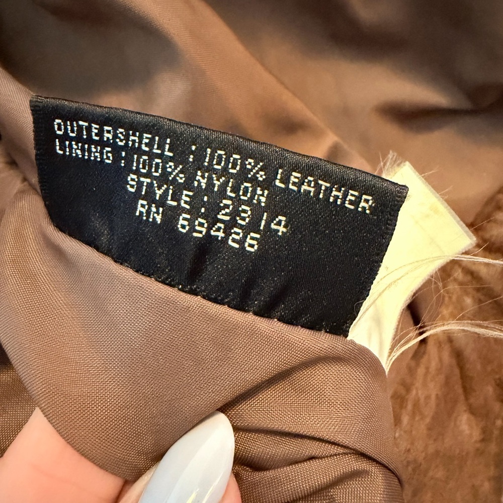 Cropped Brown Fringe Leather Jacket for Women - Picture 6 of 7